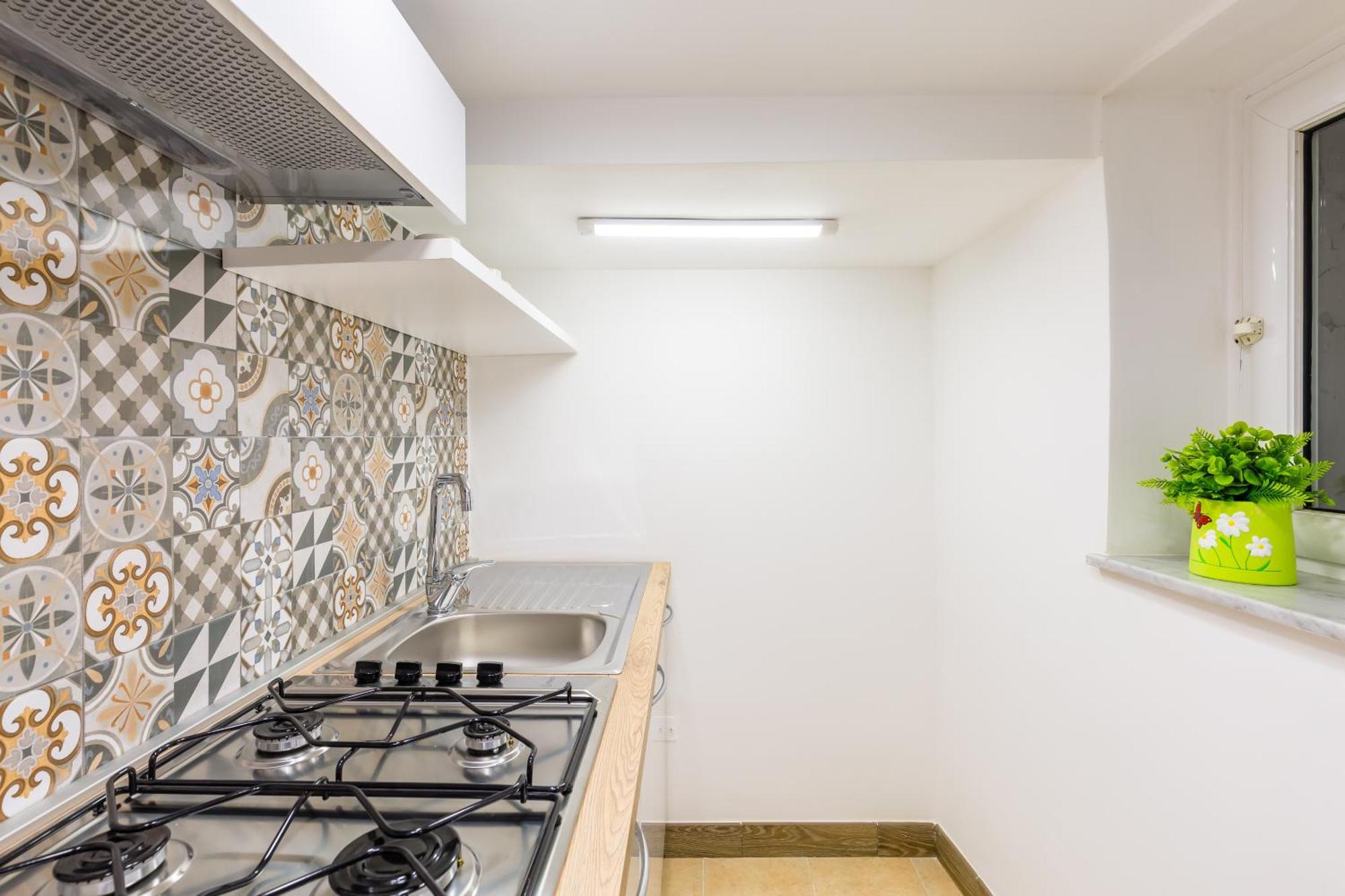Toledo House Apartments เนเปิลส์ ภายนอก รูปภาพ