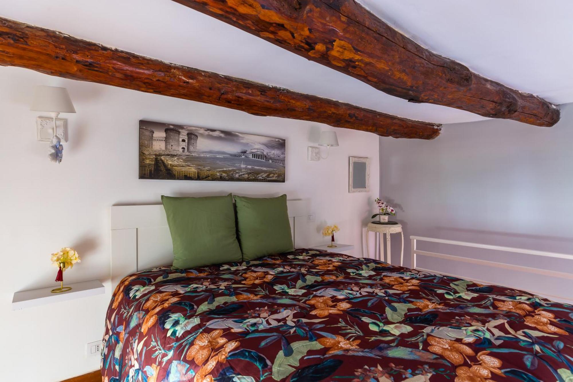 Toledo House Apartments เนเปิลส์ ภายนอก รูปภาพ
