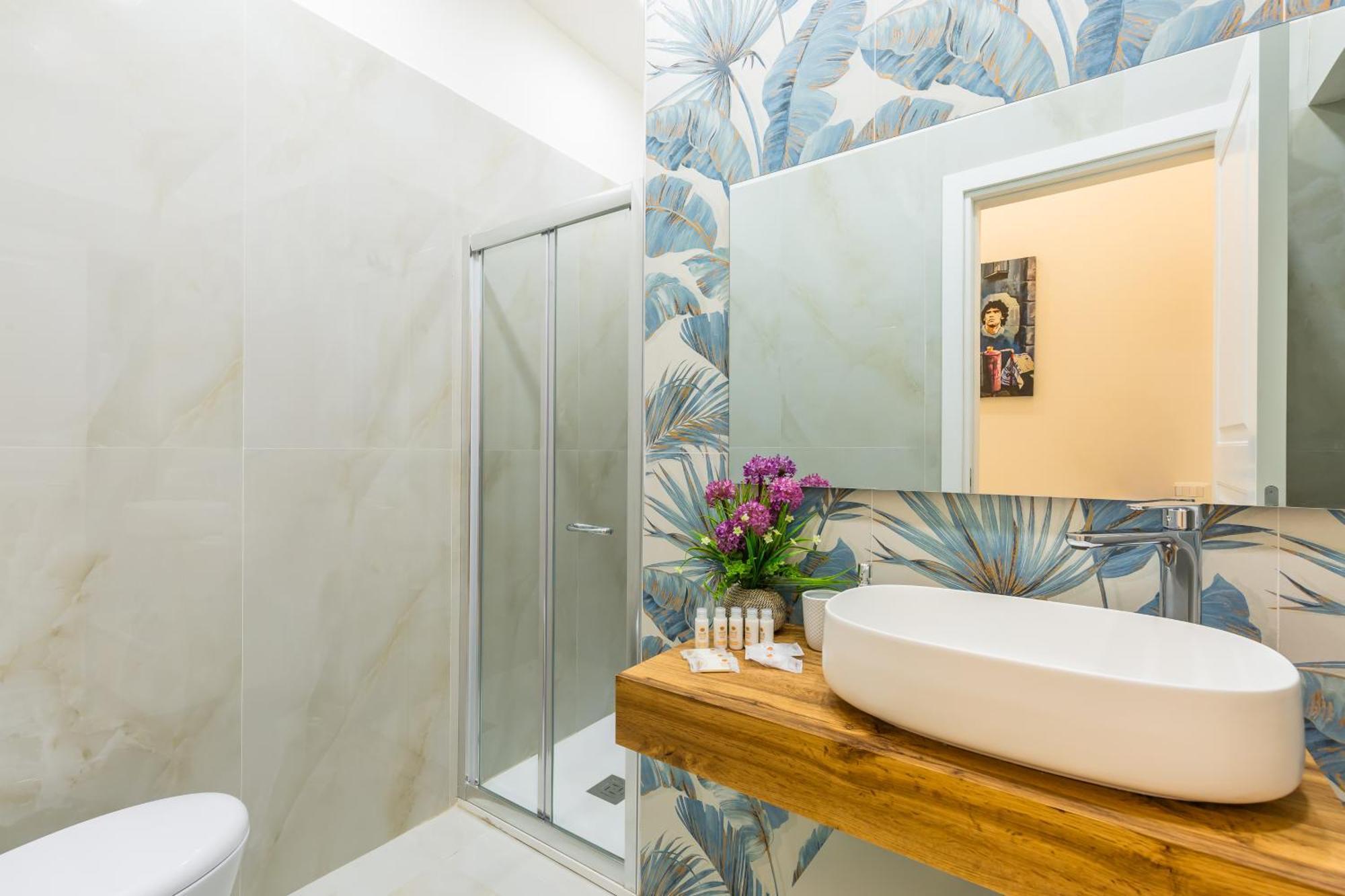 Toledo House Apartments เนเปิลส์ ภายนอก รูปภาพ